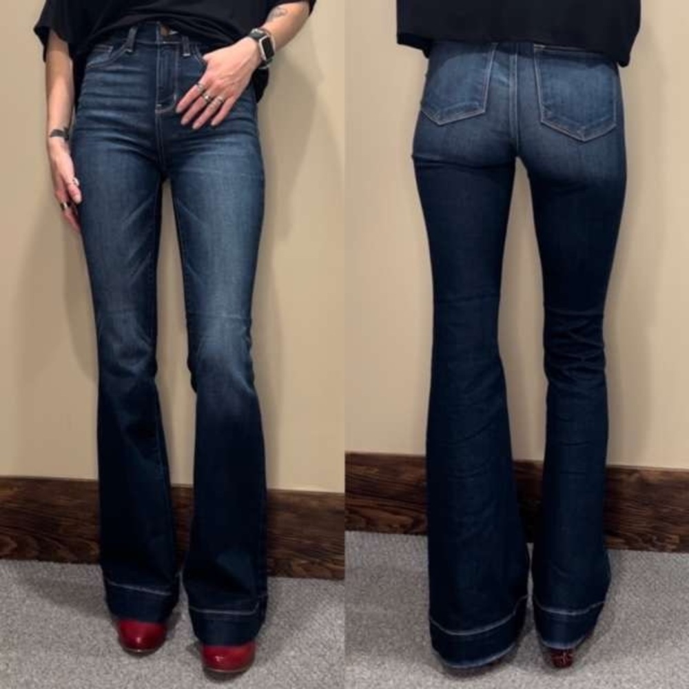 Judy Blue Dark Wash Flare Jeans